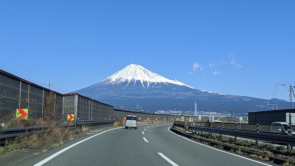富士山の5合目へ車で行くおすすめの方法と観光スポット 温泉も 旅のプロがオススメする旅行ガイド Tripin 旅のプロがオススメする旅行ガイド Tripin トラベルロード