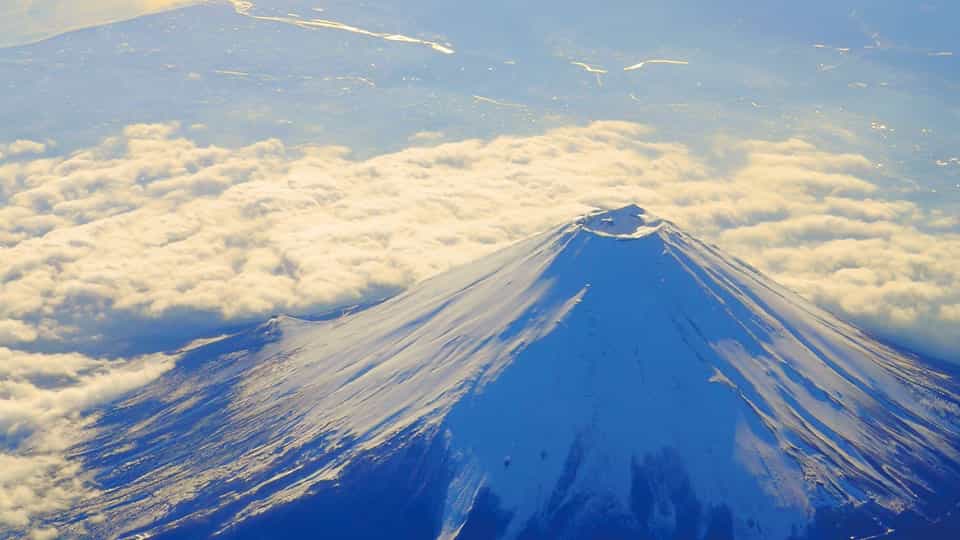 《関西朝発》きままに富士登山【吉田口ルート・フリー登山】（山小屋おまかせ）