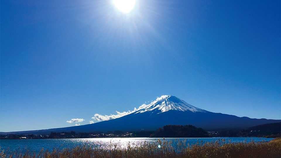 《関東朝発》まんぞく富士登山【吉田口ルート・ガイド同行プラン】（山小屋おまかせ）