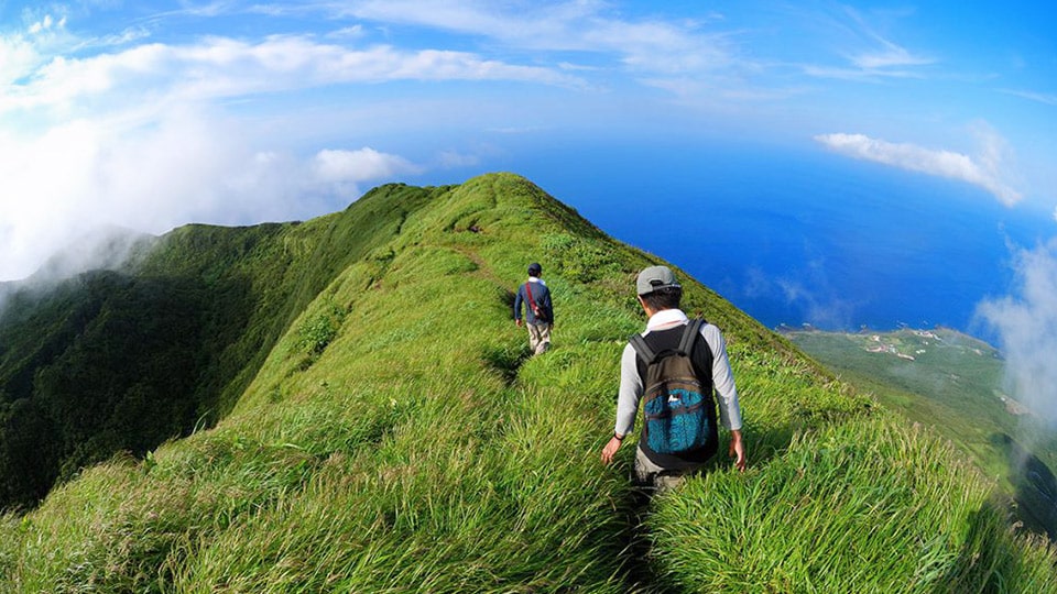 【八丈島】 八丈富士・天空の道