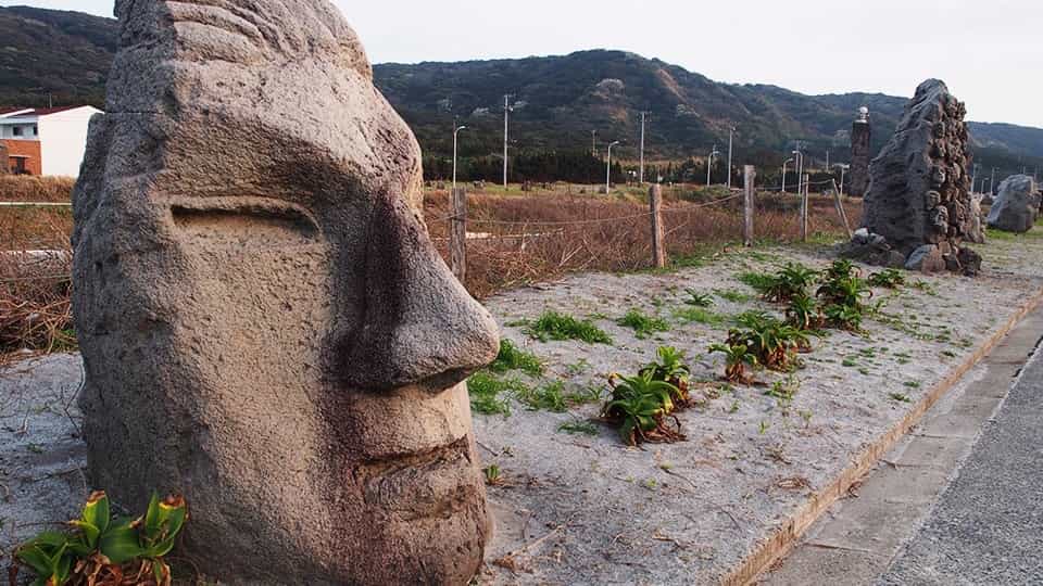 【新島】モヤイ像