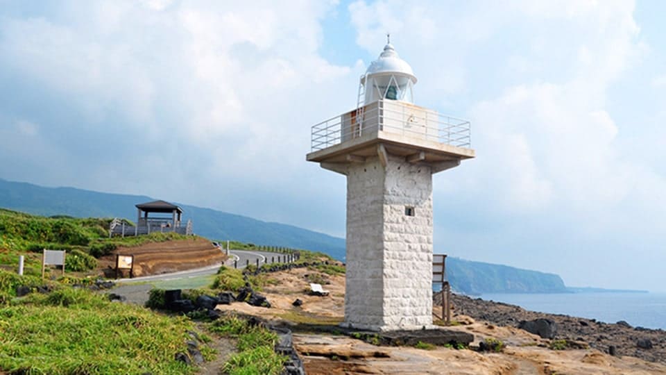 三宅島 伊豆岬灯台 観光情報 伊豆諸島旅行ツアー 三宅島 伊豆岬灯台 観光情報 伊豆諸島旅行ツアー