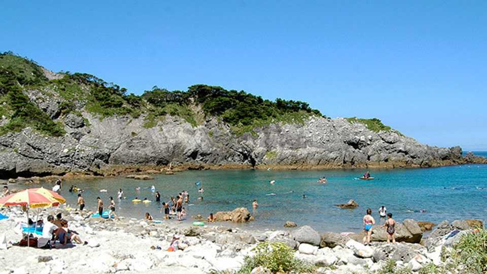 【式根島】中の浦海岸