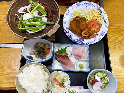 民宿 三浜館