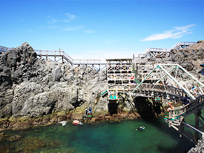 2島めぐり!☆大島×神津島☆ハッピーバリュー【民宿クラス】