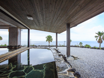 特等船席で行く!リードパークリゾート八丈島