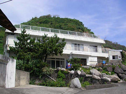 旅館 中政
