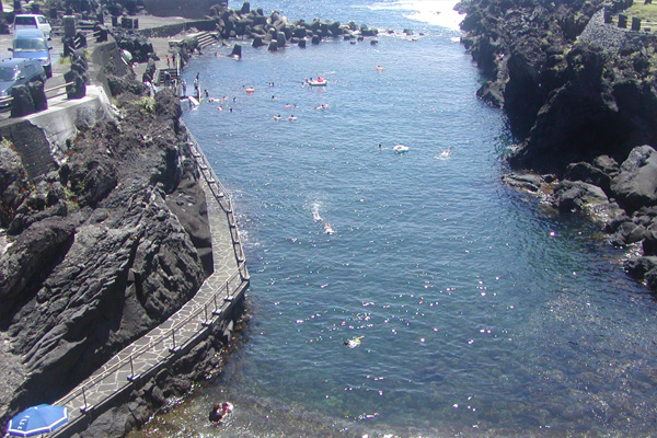 旧八重根海水浴場