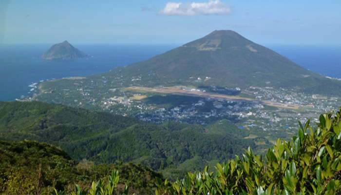 八丈島 三原山 伊豆諸島ツアー 伊豆七島ツアー トラベルロード