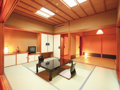 八幡館