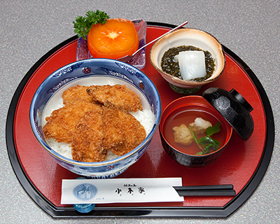 佐渡天然ブリカツ丼